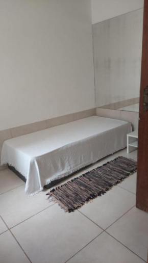 Quarto aconchegante no bairro Santo Antônio
